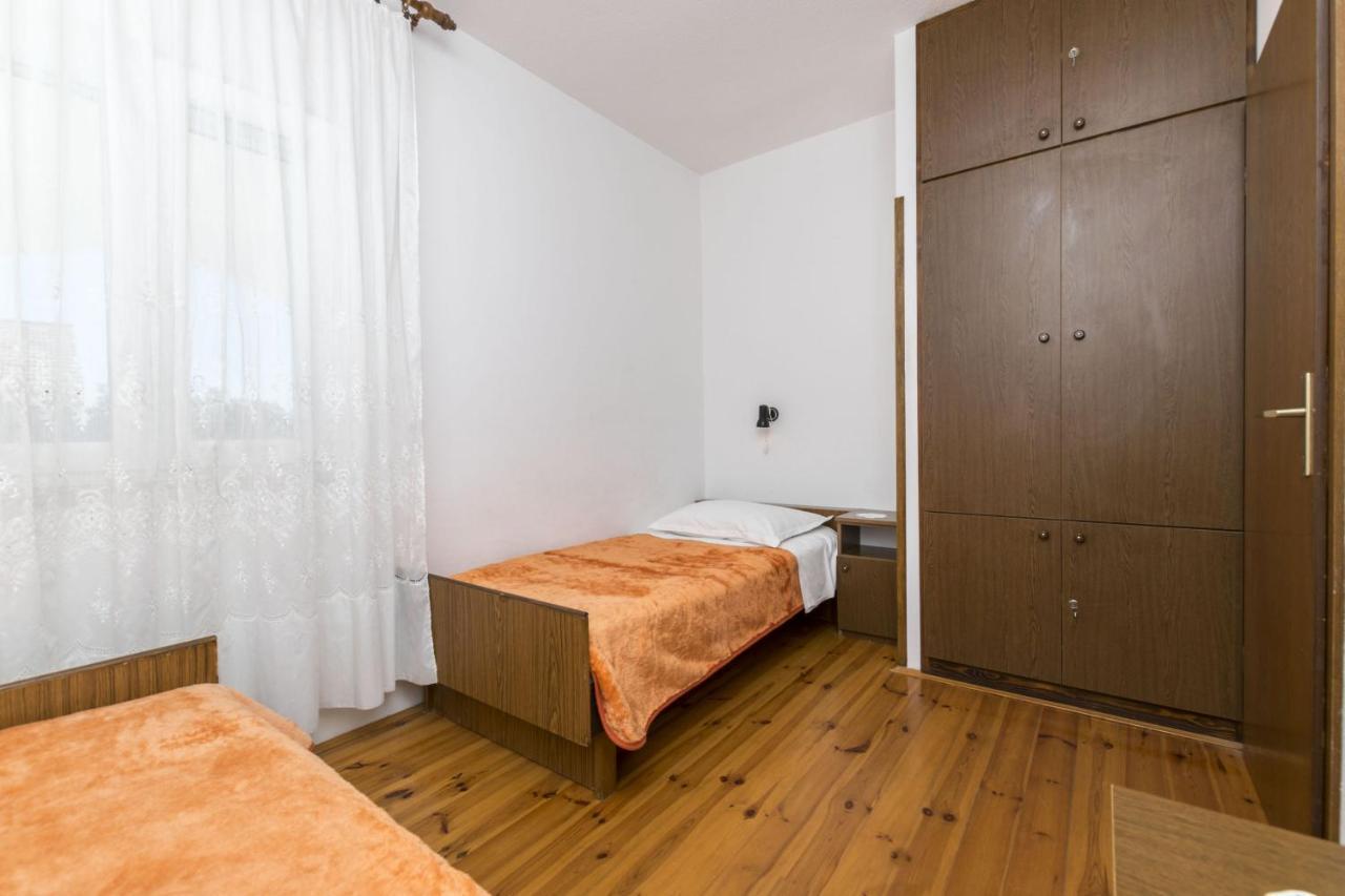 Apartments Neda Trogir Exterior photo